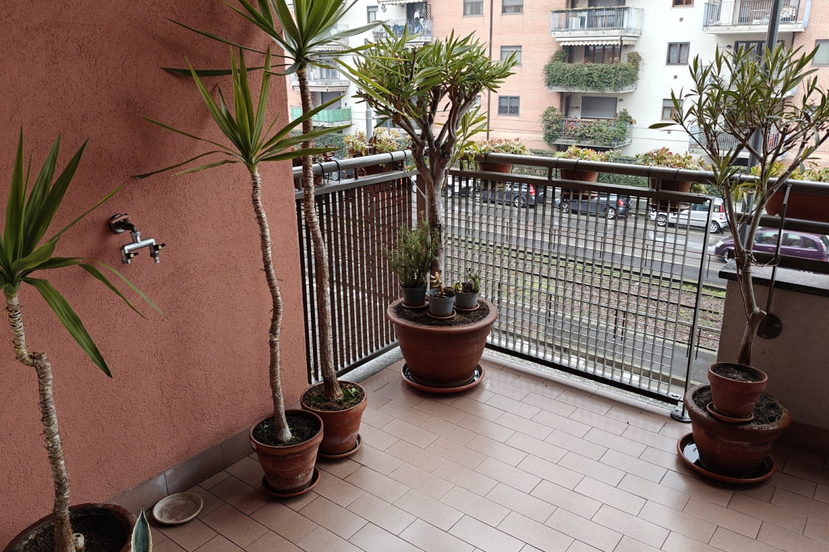 08balcone-gon